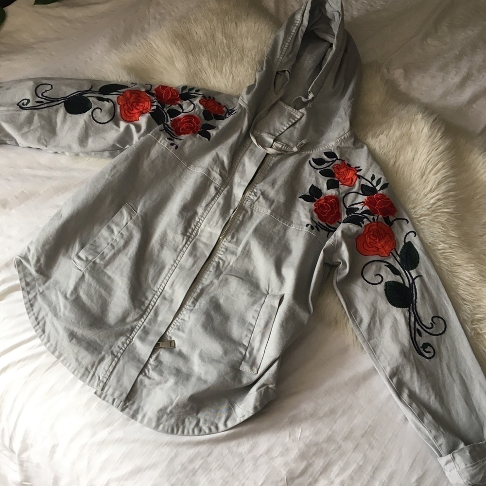 Very beautifu flowers print jacket